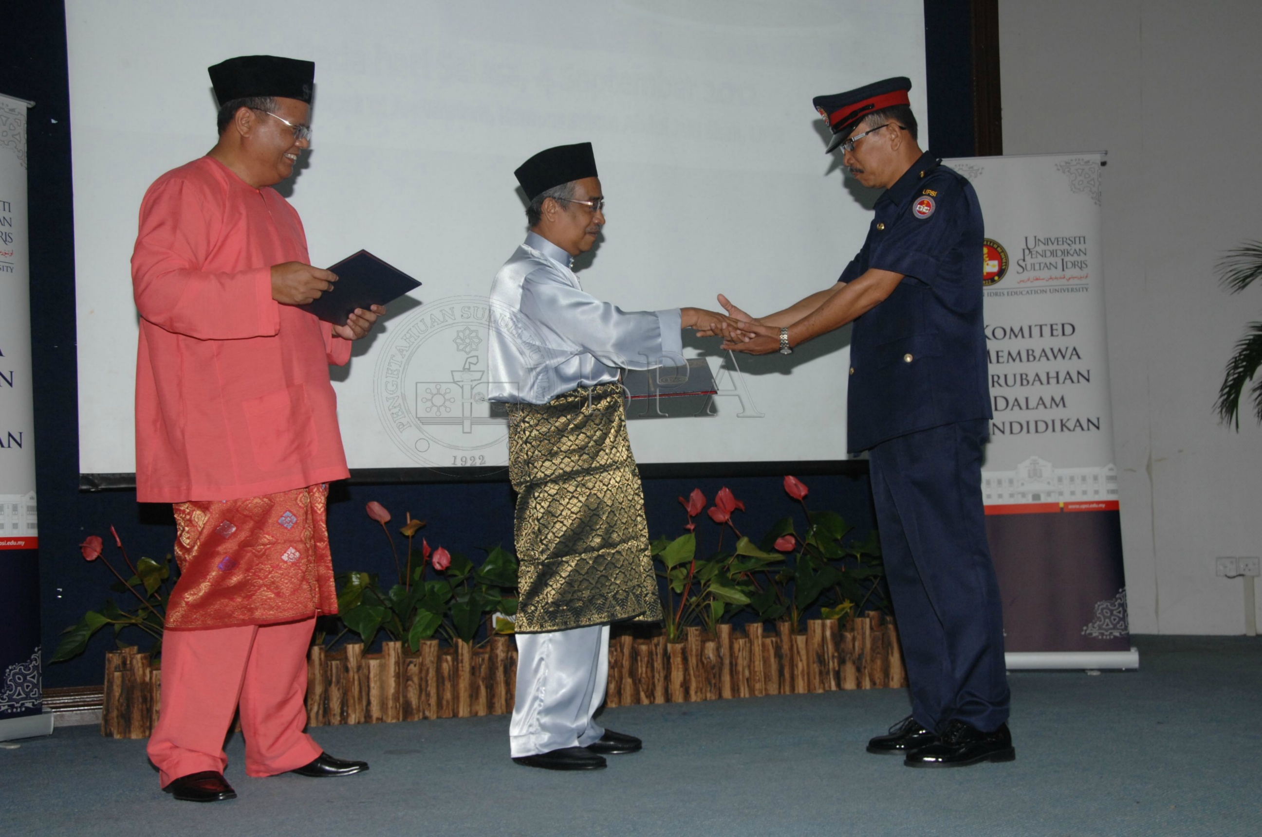 BPA 12 110 APC FBA 0220